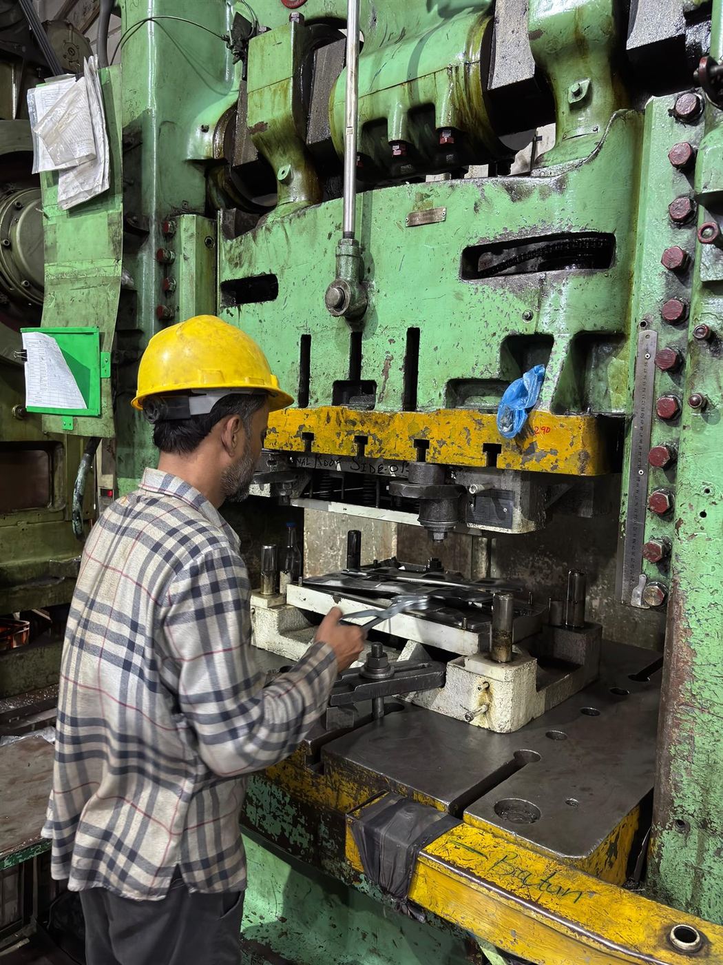 30T to 500T automotive sheet metal stamping press shop at Halfman Engineering Karachi
