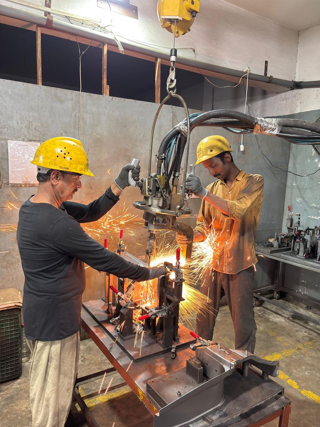 Halfman Engineering precision tooling and industrial facility